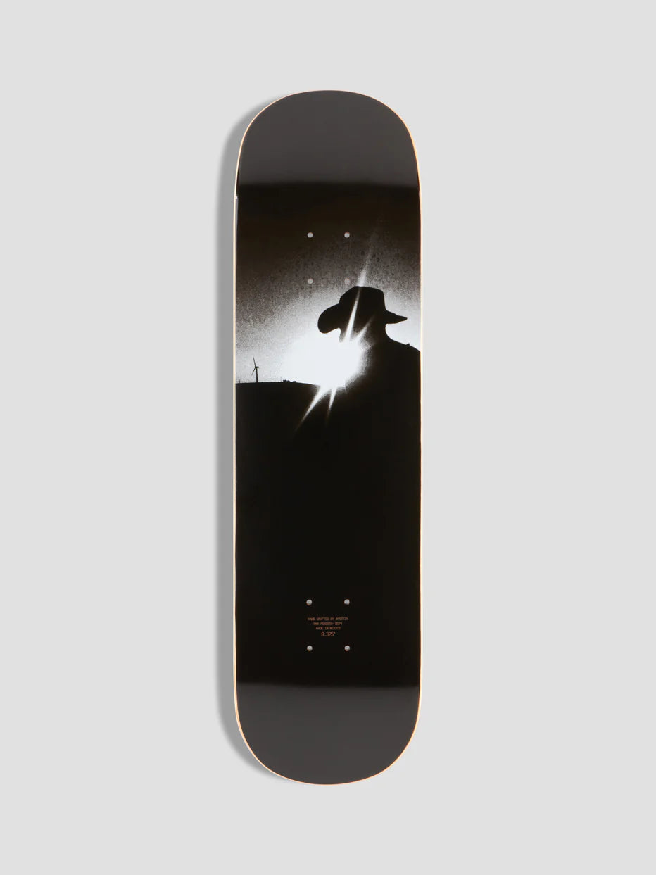 Rassvet Lilian Fev 8.375"