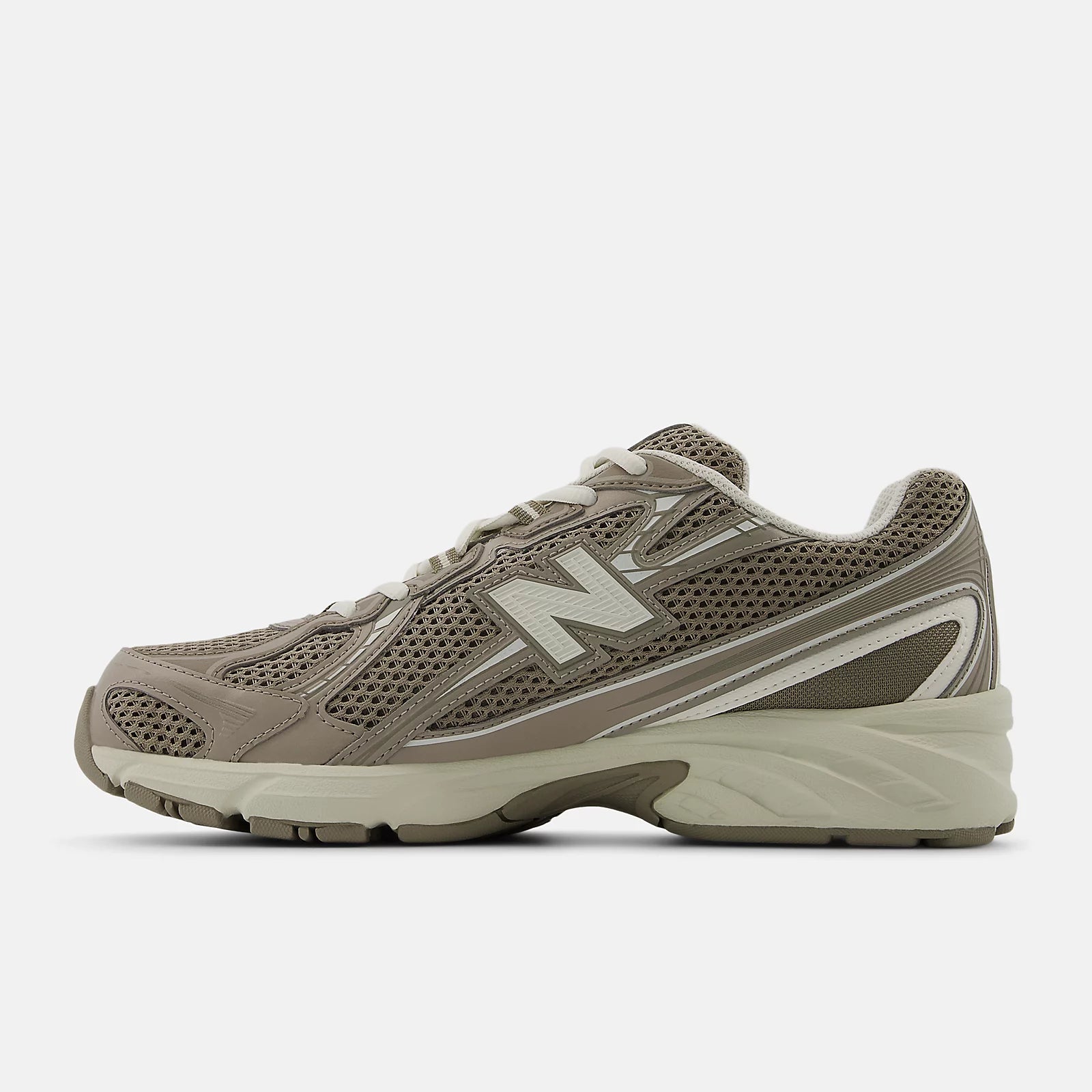 New Balance 740SA2
