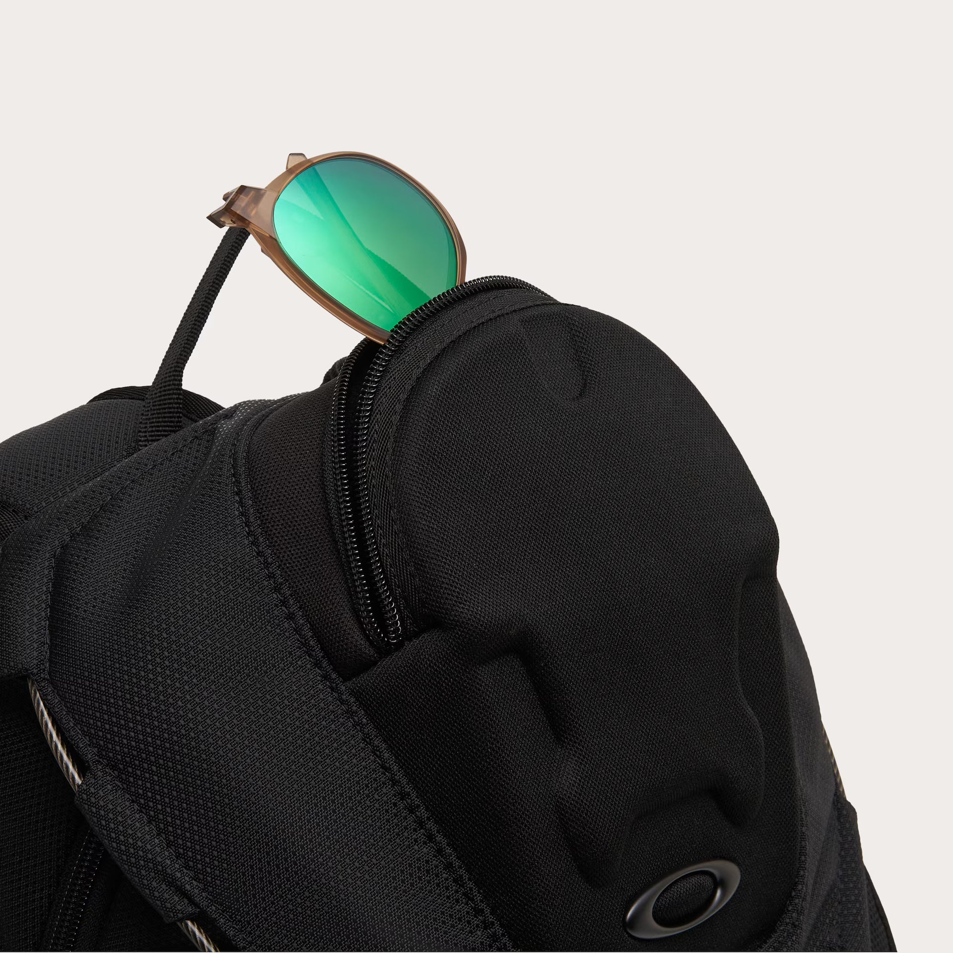 Oakley Bathroom Sink RC Backpack