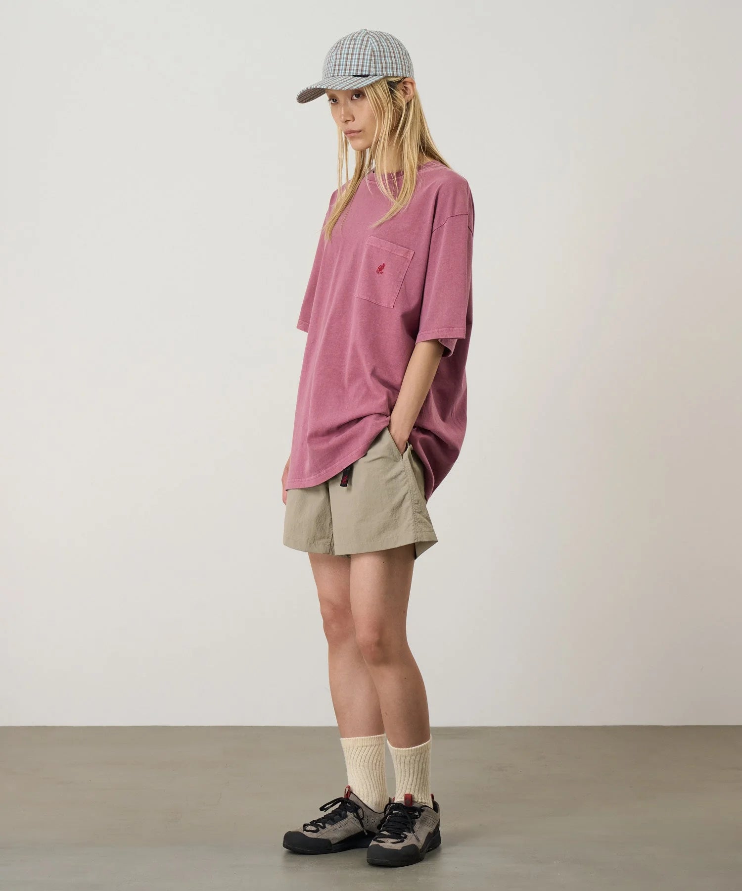 Gramicci One Point Pigment Dyed