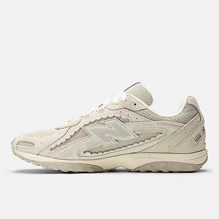 New Balance 204L