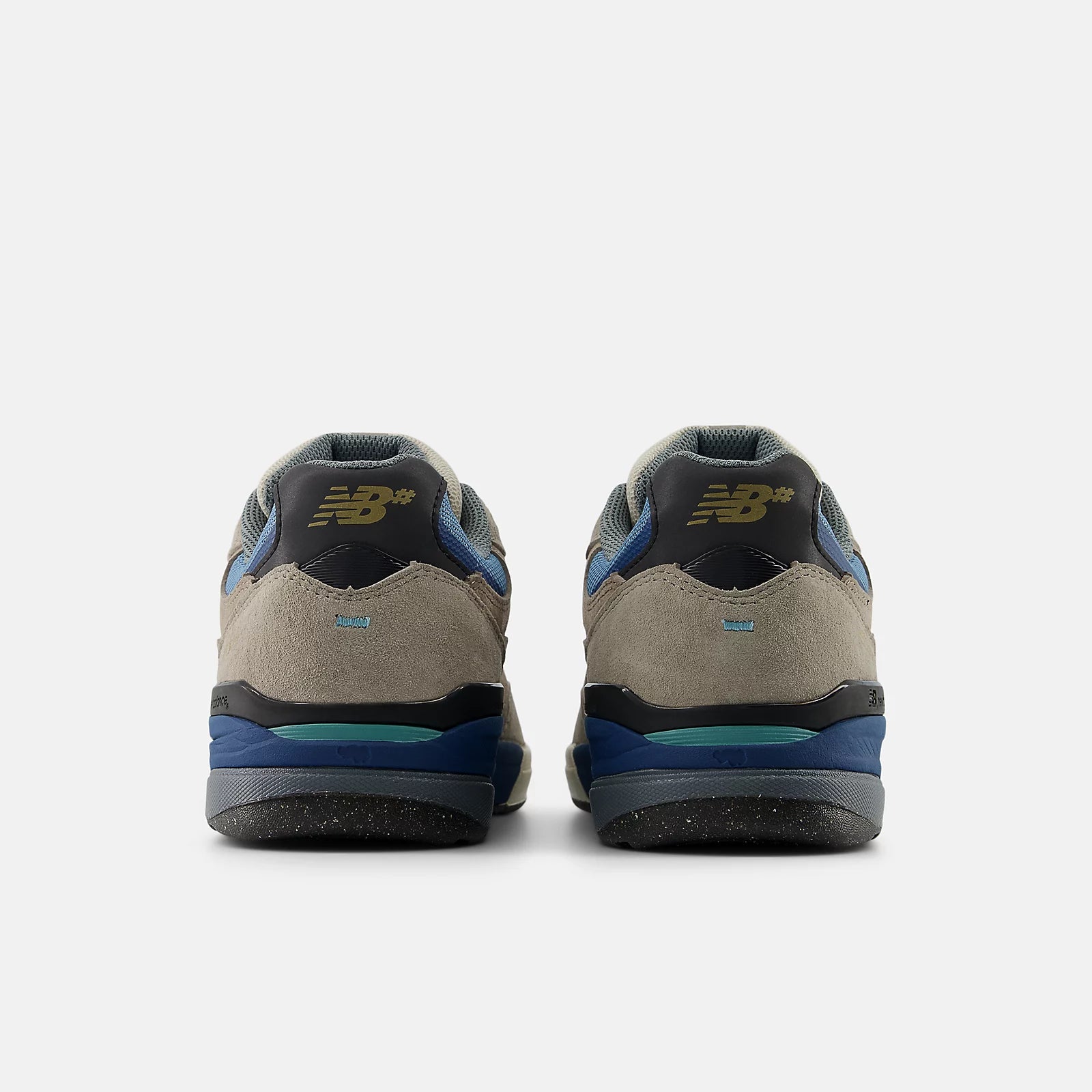 NB Numeric Andrew Reynolds 933ASB