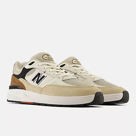 NB Numeric Andrew Reynolds 933ONE