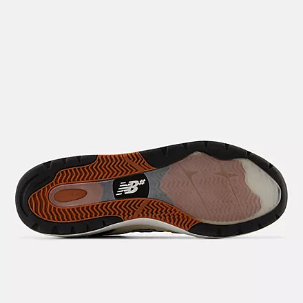 NB Numeric Andrew Reynolds 933ONE
